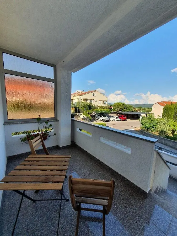 Apartments With A Parking Space Krk - 9718 Krk Town 0*,